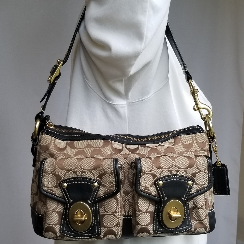 Coach Signature Shoulder Bag